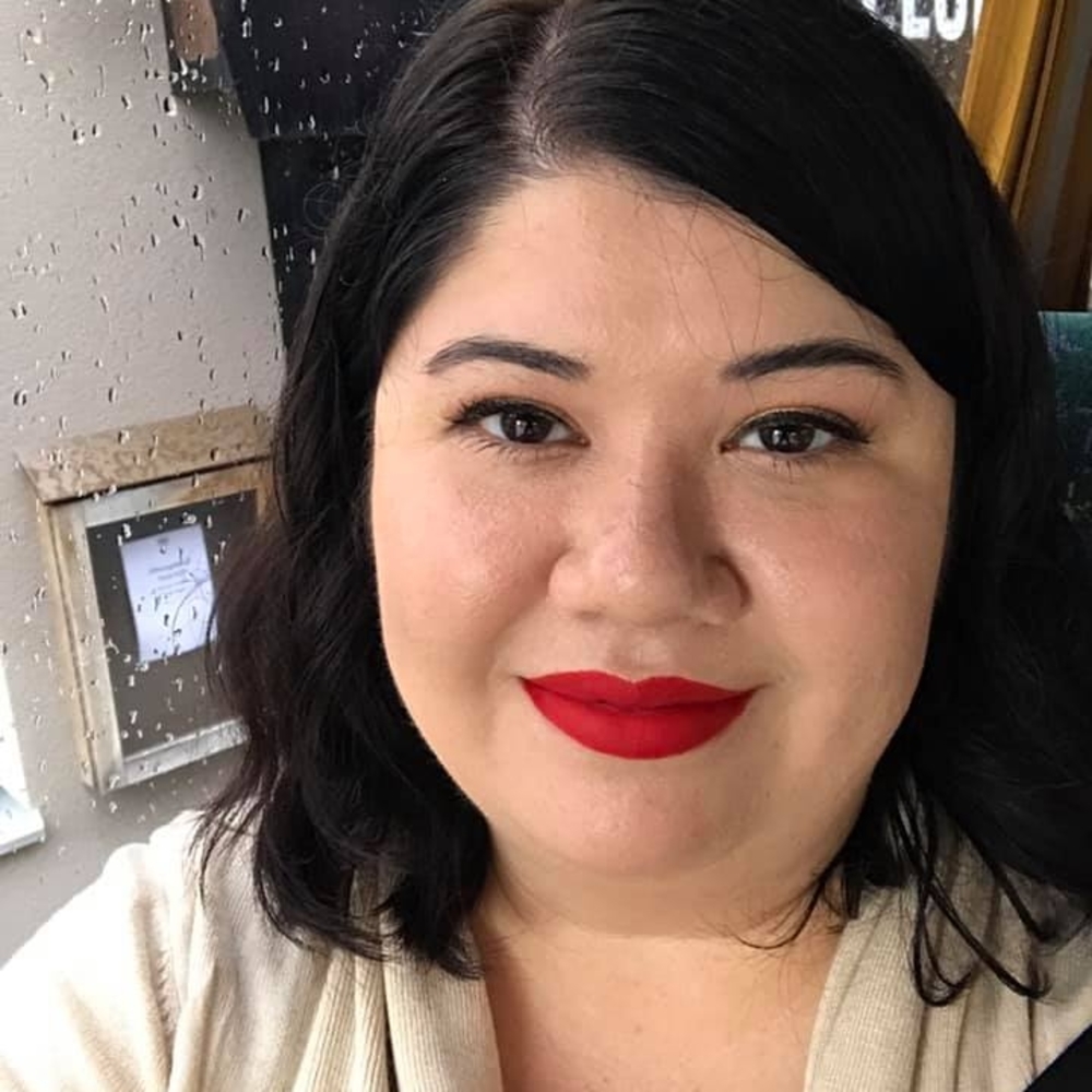 Meet your Posher, Sari